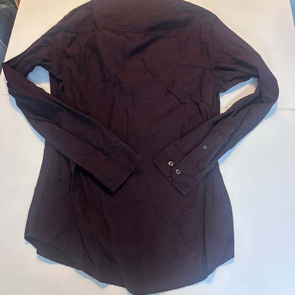 Signature Studio Men's Burgundy Long Sleeve Button Up Shirt - Picture 4 of 4
